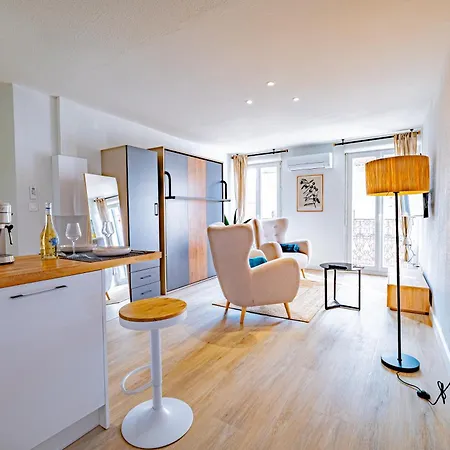 Les Du Palais Des Expositions *