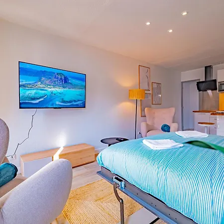 Les Du Palais Des Expositions Apartmán *